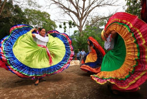 demonstration folklorico tico