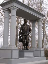 Click - Vietnam Soldier Memorial