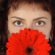El alma, es tu vida como la flor, y tu perfume es el aura invisible.