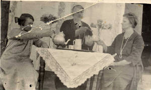 Ouma se tee makery